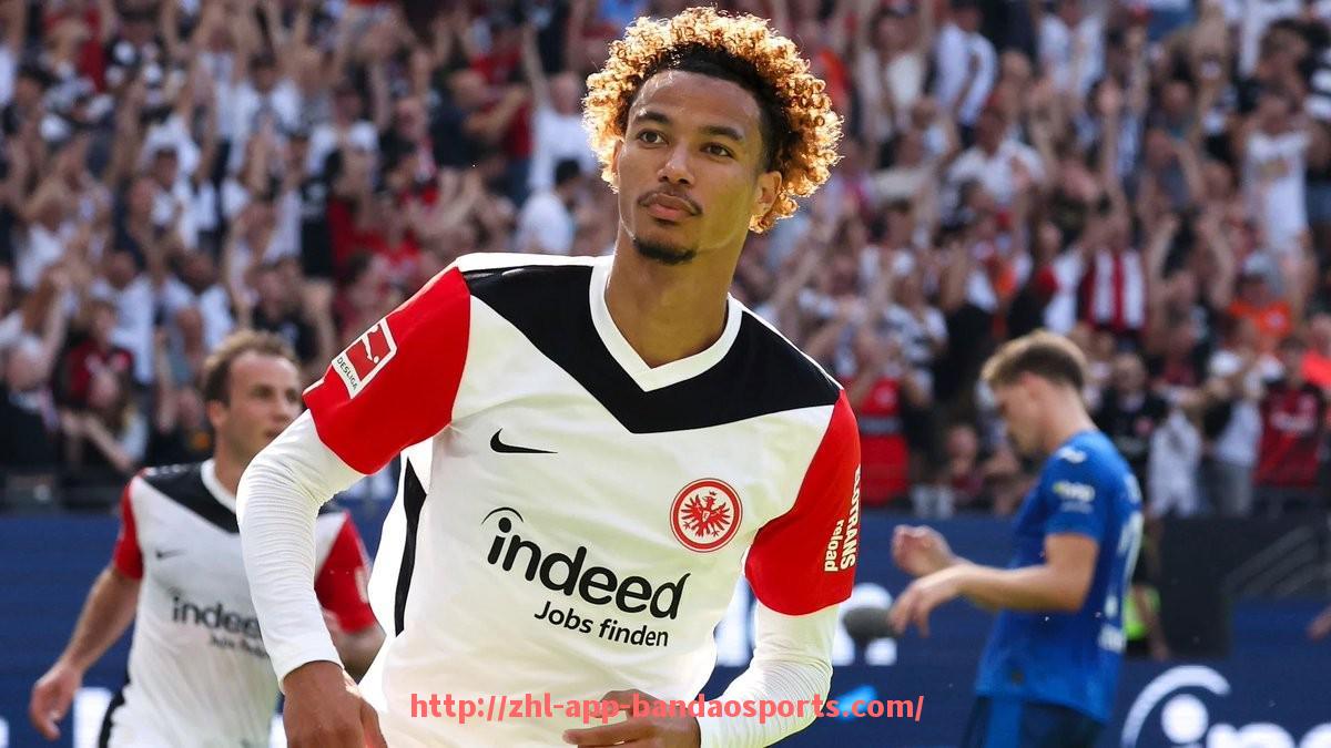 半岛体育app-拜仁历年在德甲遭遇惨败的球队及比赛分析