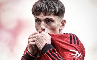 半岛体育app-NBA身穿44号球衣的知名球员汇总介绍